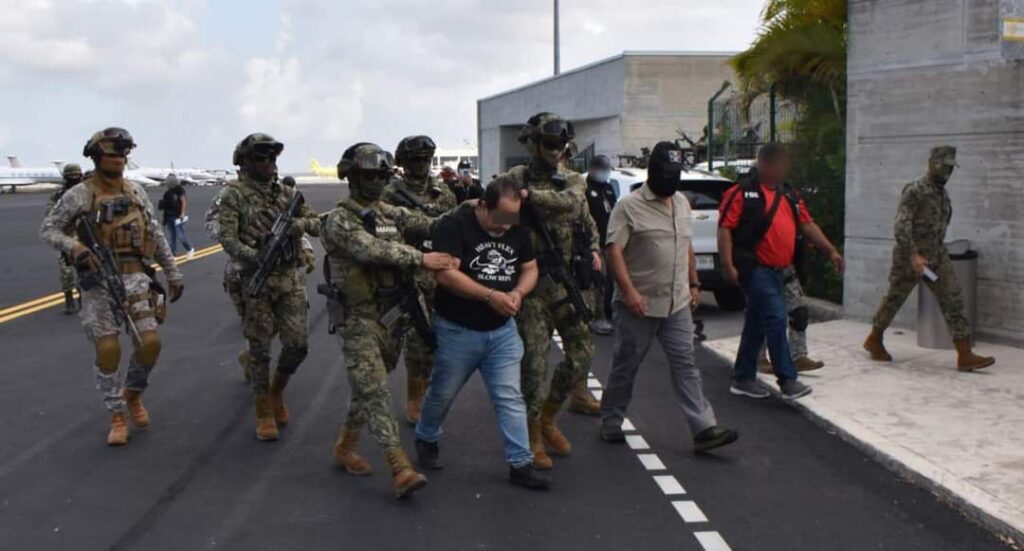 SEMAR detuvo al jefe de plaza de Los Chapitos en Cancún, Quintana Roo