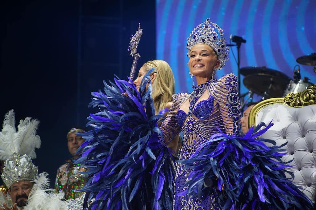 Yuri es coronada como la Reina del Carnaval de Veracruz 2024 (Video)