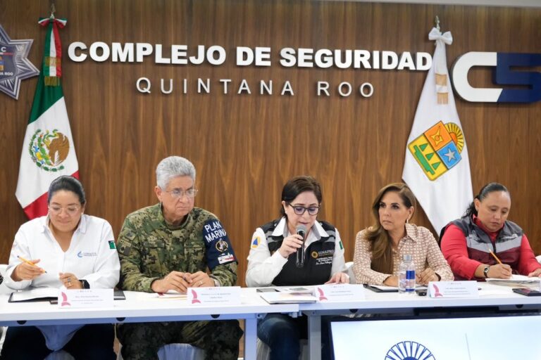 Gobierno de AMLO despliega 8 mil elementos en Quintana Roo ante llegada de "Beryl"
